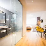 Hotel Federwerk 4*