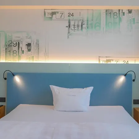 Hotell Federwerk 4*