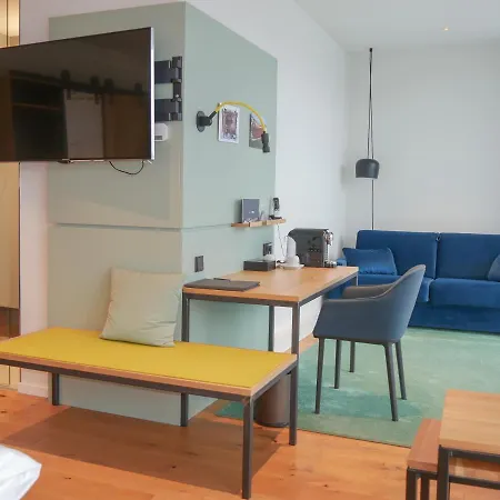 Hotel Federwerk 4*