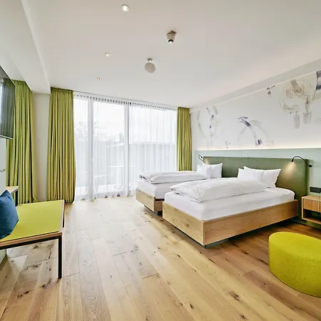 Federwerk Hotell 4*